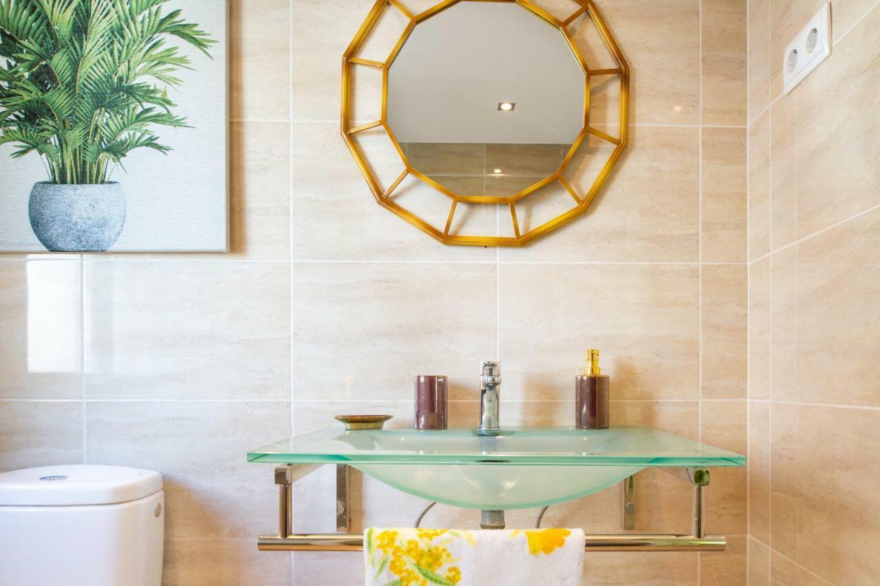 Malagueta Malibu Apartment Malaga Luaran gambar
